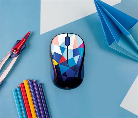 Logitech Colorful Play Collection Wireless Mouse M238