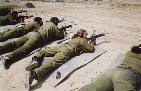 File:IDF Soldiers Shooting Practice.jpg - Wikipedia, the free encyclopedia