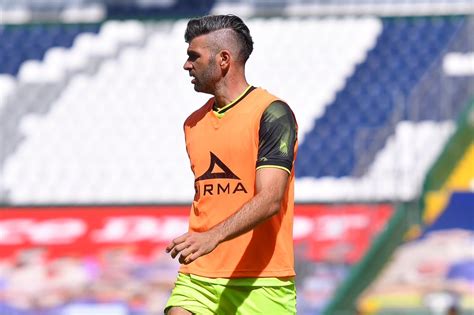 The name gigliotti came from the latin personal name guglielmo or guilielmus, which is derived from the personal name william. Emmanuel Gigliotti se dice ilusionado de jugar con el Club ...