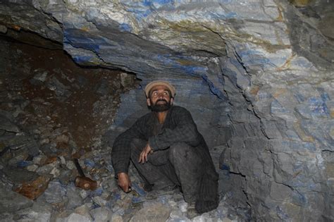 Afghanistans Lapis Lazuli Trade At A Standstill