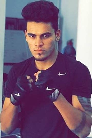 Rahul chahar like travelling and. Rahul Chahar (Cricketer) Height, Weight, Age, Family ...