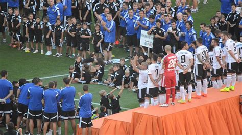 Triplé de feghouli, premier but pour obertan. Sofiane Feghouli preséntation Valencia CF 2014 - YouTube