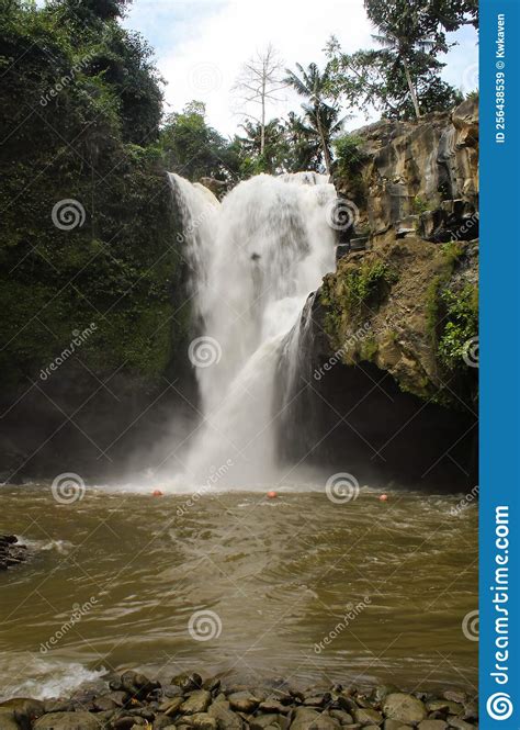 Tegenungan Waterfall Ubud Bali Indonesia 3 Editorial Stock Image