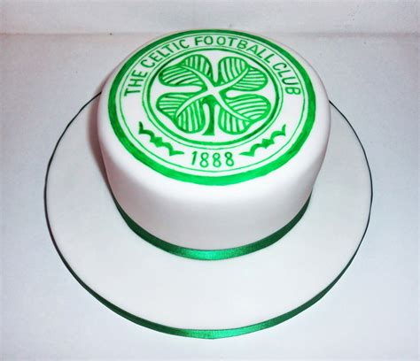 The Coloured Bubble Cakery: The Celtic Football Club Cake