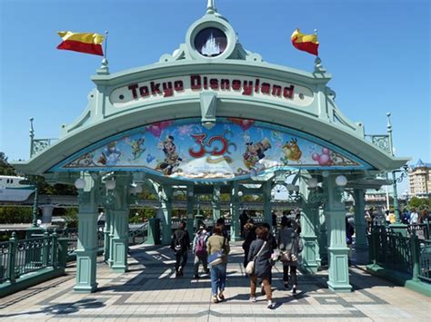 Disney Might Be Working To Help Tokyo Steal One Of Orlando