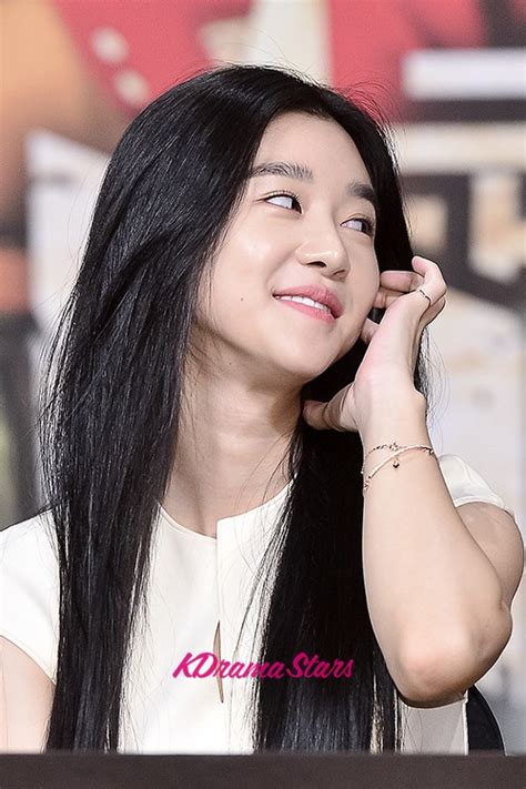 Went to college in spain. Seo Ye Ji Attends a Press Conference of KBS2TV Drama ...