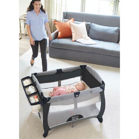 Graco Pack N Play Playard Quick Connect Portable Napper Deluxe