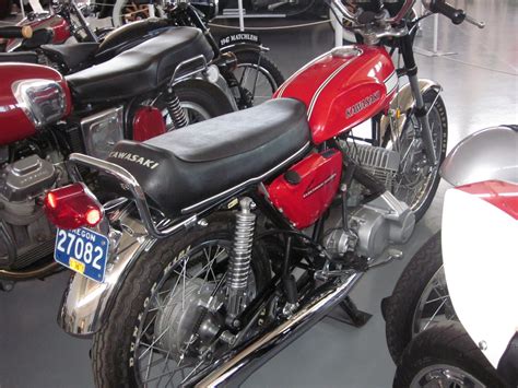 Другие галереи kawasaki h1 mach iii. OldMotoDude: 1970 Kawasaki 500 Mach III at the Northwest ...