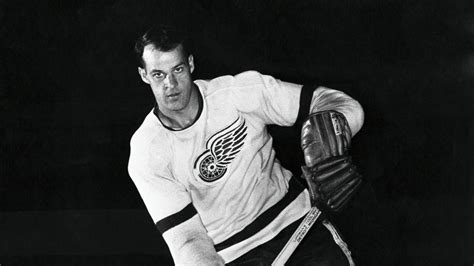 Hockey legend gordie howe has died after a lengthy illness. Gordie Howe Was the Ideal Canadian Athlete | The New Yorker