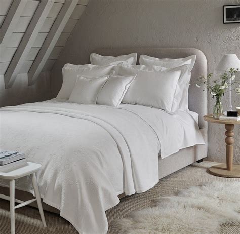 Make your bathroom more homely with our affordable bathroom dìöcor goodies, from soap dispensers to coastal plaques. Nice colour for the guest room All White Bedroom Ideas ...