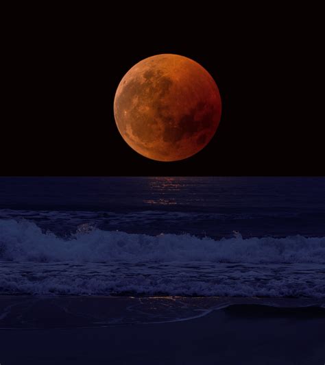 1920x2160 Resolution Orange Moon Near The Horizon 1920x2160 Resolution