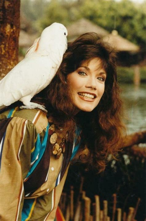 30 Fabulous Photos Of A Young Barbi Benton In The 1970s And 80s Vintage News Daily