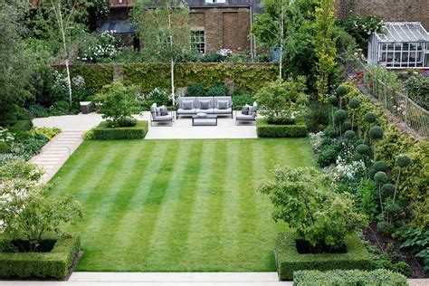 Formal Square Lawn From Randle Siddeley Formal Garden Design Garden