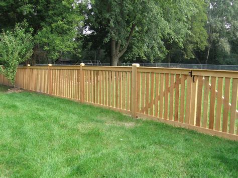 4 Spaced Traditional Outside View Cedar Fence Cardinal Fence
