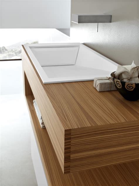 We offer a wide selection of modern and contemporary bathroom vanities suitable for master bathrooms, kids bathrooms, guest bathrooms, and powder rooms from bmt bagni, casabath, gb group, and moma design. Ultra Modern Italian Bathroom Design - Home Decoz