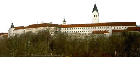 Was mit dem dazugehörigen erweiterungsbau von 1960 passiert. Bildungszentrum Kardinal-Döpfner-Haus - degefest-mitglieder.de