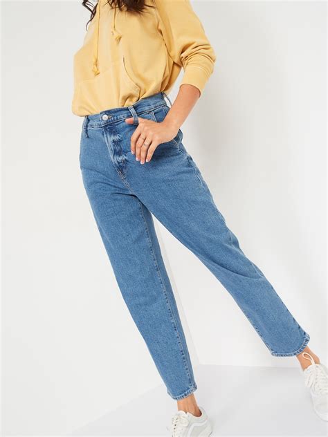 Extra High-Waisted Sky Hi Straight Jeans for Women | Old Navy
