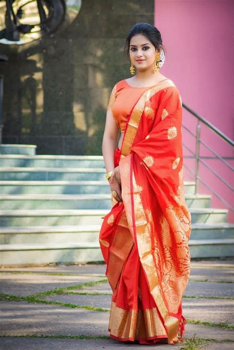 Pin By Its Tabby On Dress And Fashion Beautiful Saree India Beauty Women Most Beautiful