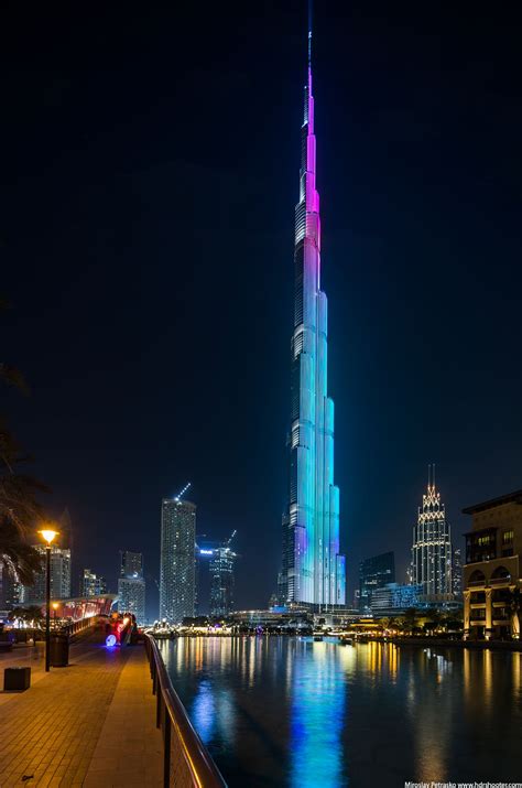 The World S Tallest Building Burj Khalifa Captivates Vrogue Co