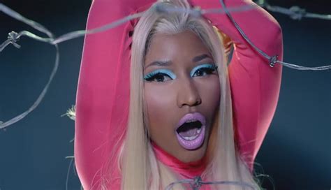 Beez In The Trap Music Video Nicki Minaj Photo Fanpop F