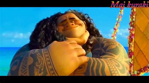 Moana Maui And Moana Hug