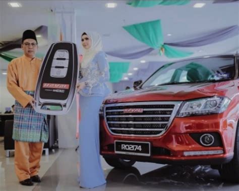 Banyak rujukan kepada nombor 7 yang ditemui sepanjang sejarah di masa zaman purba yunani fikir nombor tujuh menjadi sangat bertuah. Che Ta Bergaya Beraya Dengan Kereta Haval H2 - Kisah Dunia