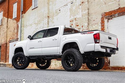 Live life a little bolder in our 2021 toyota tacoma trd sport double cab 4x4 that stands proud in magnetic gray metallic! Lifted 2019 Toyota Tacoma TRD Sport with 20×10 Fuel Tech ...