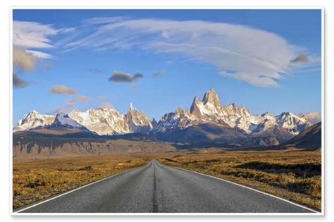 Road To Fitz Roy In Patagonia Under A Blue Sky De Dieter Meyrl En