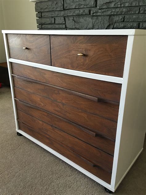 Mid Century Modern 5 Drawer Dresser Re Finished With Some White Chalk