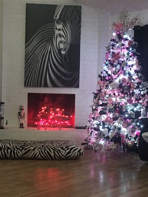 Zebra Christmas Holiday Decor Christmas Themes Christmas Tree