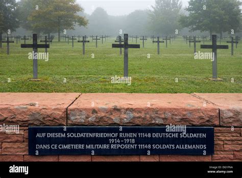 Wwi Gräber Deutscher Soldaten Im Ersten Weltkrieg Ein Deutscher Soldatenfriedhof Consenvoye