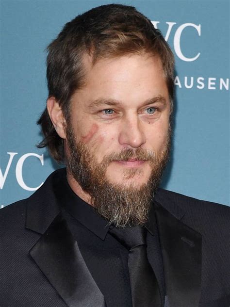 Travis Fimmel Pictures Vikings Star Sports Nasty Facial Injury On Red