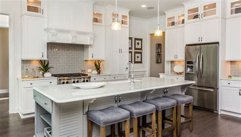 10 foot ceilings.kitchen cabinet question!! Tones of gray and white lend a crisp, classic feel to The ...