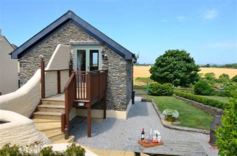 Holidays in cornwall, cottages and lodges. Oak Cottage - Self Catering Holiday Cottage Cornwall ...
