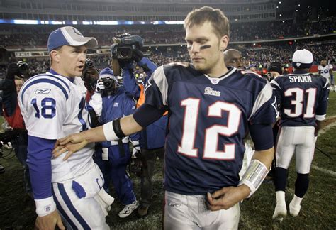 Peyton Manning Jokes Tom Brady ‘betrayed Patriots Fans Suggests Golf
