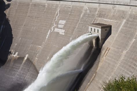 The Open Floodgates Of O Shaughnessy Dam Clippix Etc Educational Photos For Students And Teachers