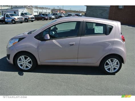 2013 Techno Pink Chevrolet Spark Lt 79263776 Photo 3