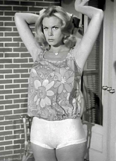 Pin By Mike Beck On Bewitching Elizabeth Montgomery Bewitched