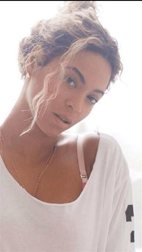 9 Pictures Of Beyonce Without Makeup Proving Queen Bee Is