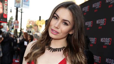 Sophie Simmons Steps Out Of Her Dad Genes Shadow Into His Old
