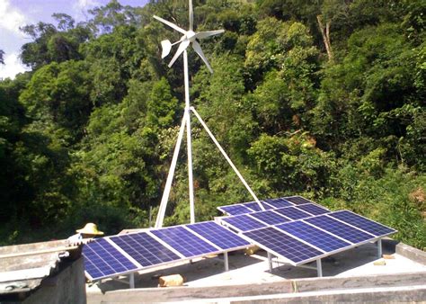 400W 24V กังหันลมติดตั้งหลังคาสำหรับบ้านที่มีแผงพลังงานแสงอาทิตย์ 600W