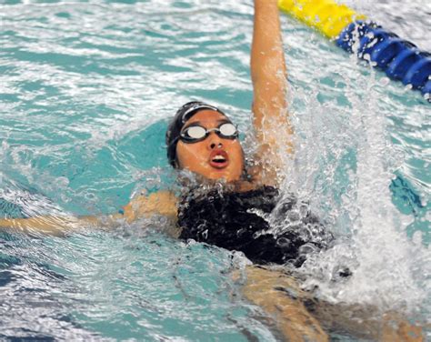 Prep Girls Swimming Baraboo Dominates In Home Duel Over Lodi Blue