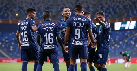 כמו שזה נראה, החל מהעונה באר שבע היא כבר לא רק עיר של כדורגל. הפועל באר שבע: שכר השחקנים ב-2020/21. אקולטסה טרם נרכש ...