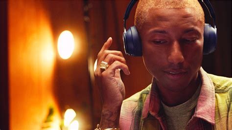 los nuevos beats de pharrell williams ya pueden ser tuyos