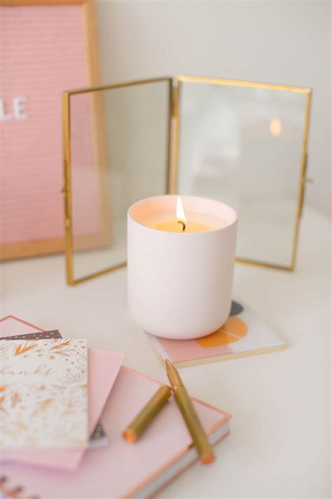 Based in london and dorset, england. Soy Candle AURA #5 Cinnamon Clove. Made by esselle SF ...
