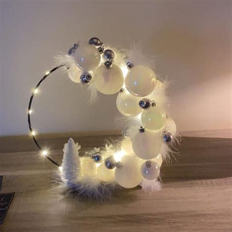 50+ DIY Christmas Hula Hoop Decoration Ideas to Make Your Home Sparkle