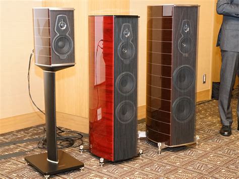 We are the experts of sound. B! sound Sonus faber、名工へのオマージュ第4世代「Amati/Serafino/Guarneri Tradition」 - AV Watch