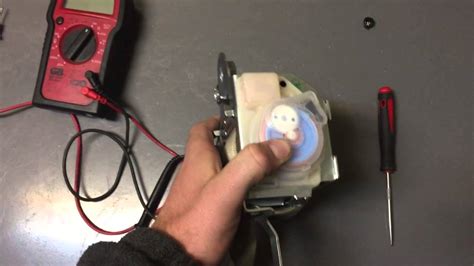 Repair Seat Belt Tensioners & Retractors - YouTube