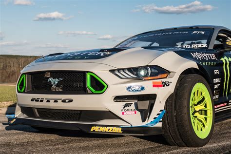 Vaughn Gittin Jr And Chelsea Denofa Unveil 2018 Mustang Rtr Formula