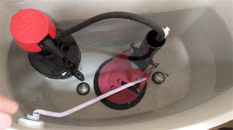 Easy Fix For A Leaking Toilet How To Fix A Leaking Toilet Youtube